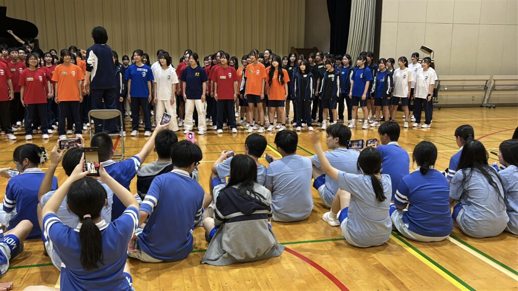 明道生へ送る合唱